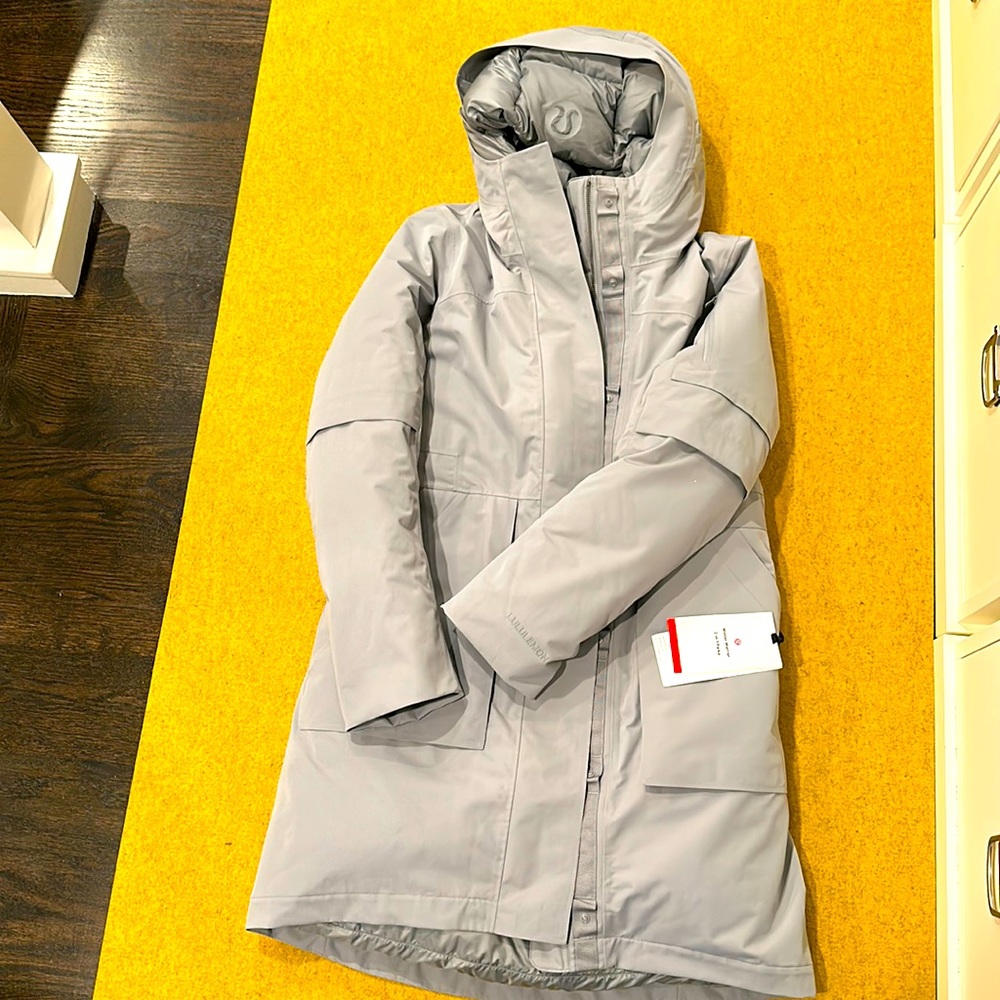 Brand new lululemon 3 in 1 Parka